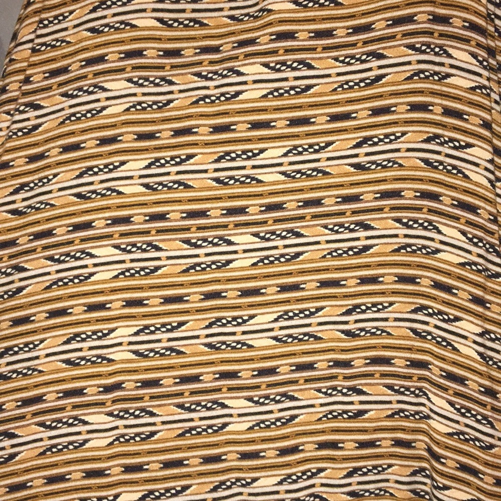 F21 Aztec Tank Top - Picture 4 of 4
